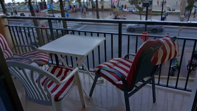 Apartamento en alquiler en Calle del Castillo, 1, Puerto Deportivo (Fuengirola) de 1.200 €<span>/mes</span>