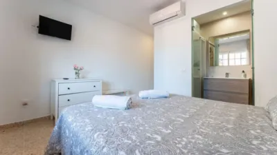 Apartamento en alquiler en Calle Troncón, 21, cerca de Calle Marconi, Puerto Deportivo (Fuengirola) de 1.570 €<span>/mes</span>