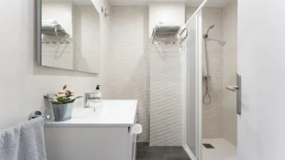 Apartamento en alquiler en Calle Troncón, 21, cerca de Calle Marconi, Puerto Deportivo (Fuengirola) de 1.570 €<span>/mes</span>