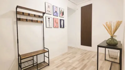 Piso en venta en Calle del Escultor José Capuz, 3, Zona Avinguda Alta-Auditori (Torrent) de 900 €