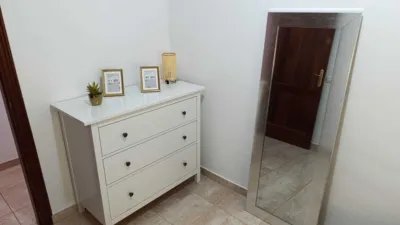 Piso en alquiler en Calle Salamanca, 42, cerca de Calle Calvo Sotelo, Salamanca-Uruguay-Las Mimosas (Distrito Centro-Ifara. Santa Cruz de Tenerife Capital) de 1.200 €<span>/mes</span>