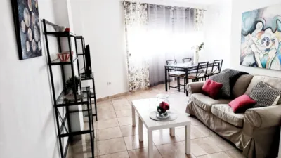 Piso en alquiler en Calle Salamanca, 42, cerca de Calle Calvo Sotelo, Salamanca-Uruguay-Las Mimosas (Distrito Centro-Ifara. Santa Cruz de Tenerife Capital) de 1.200 €<span>/mes</span>