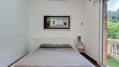 Casa unifamiliar en alquiler en Carrer del Vallespir, 25, Alella de 2.950 €<span>/mes</span>