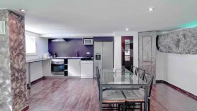 Casa unifamiliar en alquiler en Carrer del Vallespir, 25, Alella de 2.950 €<span>/mes</span>