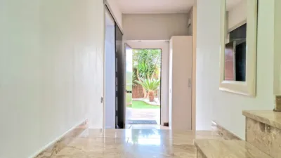 Casa unifamiliar en alquiler en Carrer del Vallespir, 25, Alella de 2.950 €<span>/mes</span>
