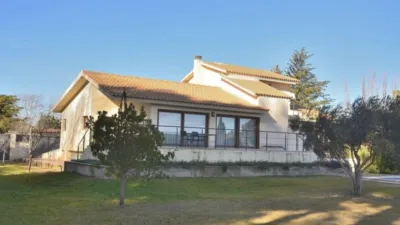 Chalet rústico en venta en Calle Amapola, 39 - Vista 2