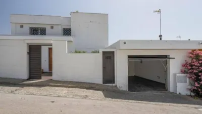 Casa adosada en alquiler en Calle Caracolas, 88, El Pelayo-Parques Naturales (Algeciras) de 1.690 €<span>/mes</span>