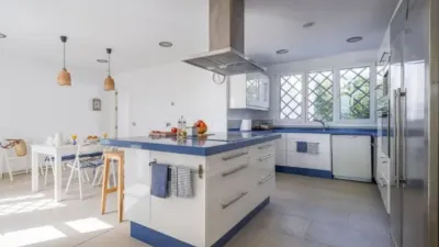 Casa adosada en alquiler en Calle Caracolas, 88, El Pelayo-Parques Naturales (Algeciras) de 1.690 €<span>/mes</span>