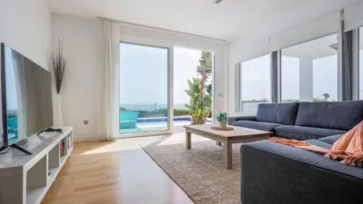 Casa adosada en alquiler en Calle Caracolas, 88, El Pelayo-Parques Naturales (Algeciras) de 1.690 €<span>/mes</span>