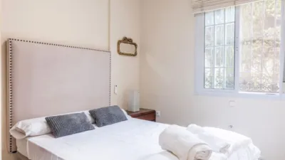 Chalet adosado en alquiler en Calle Don Alonso Quijano, 1, Zona Universitaria (Bormujos) de 1.830 €<span>/mes</span>