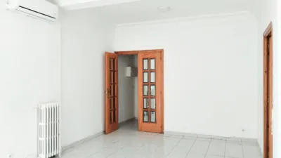 Apartment on Calle de Valencia, 28 photo 2
