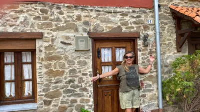 House in Mieres - Más