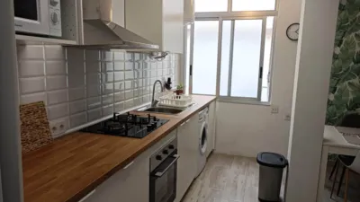 Habitación en alquiler en Calle de la Tubería, 65, cerca de Calle de Confrides, San Agustín (Distrito Los Ángeles-Rabasa-San Agustín. Alicante - Alacant) de 265 €<span>/mes</span>