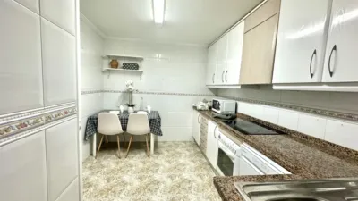 Piso en alquiler en Avenida de la Deportista Miriam Blasco, 2, Playa de San Juan (Distrito Playas. Alicante - Alacant) de 1.250 €<span>/mes</span>