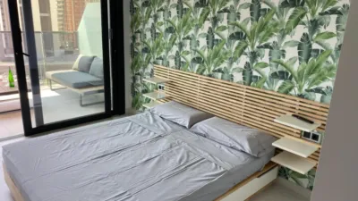 Apartamento en alquiler en Avenida de la República Argentina, 1, Platja de Ponent (Benidorm) de 2.200 €<span>/mes</span>