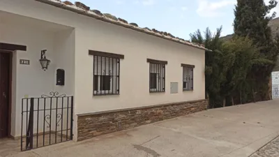 Rustic house on Calle de la Cuesta, 21 photo 2