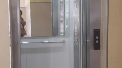Local comercial en venta en Rúa de Fernando III 'O Santo', 43 - Vista 2