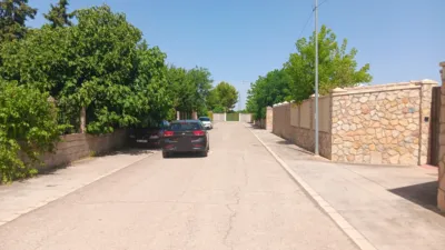 Terreno en venta en Urbanización Miralcampo B, 9 - Vista 2