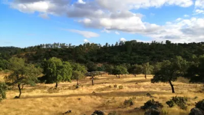 Rustic Finca in Hu-7106, 1 photo 3