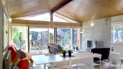 Chalet unifamiliar en alquiler en Avenida de los Pinos, 14, San Martín de Valdeiglesias de 2.200 €<span>/mes</span>