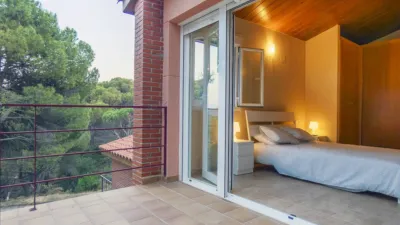 Chalet unifamiliar en alquiler en Avenida de los Pinos, 14, San Martín de Valdeiglesias de 2.200 €<span>/mes</span>