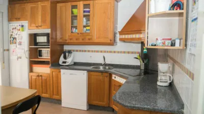 Terraced house on Calle de Alejandro Casona, 5 photo 6