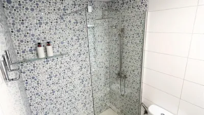 Apartment on Avenida Hermanas Del Castillo, 1 photo 9
