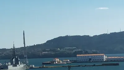 Piso – Ferrol, Esteiro - Más
