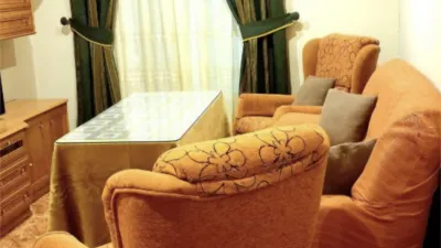 Apartment at 6 Luca Tena Street photo 3