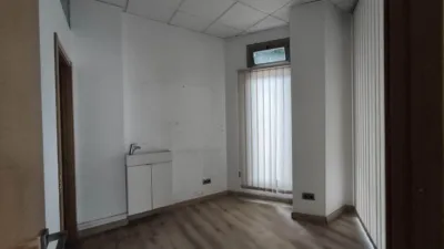 Local comercial en alquiler en Avenida de Rosalía de Castro, 166, cerca de Calle de la Barreira - Vista 4