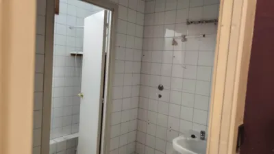 Local comercial en alquiler en Avenida de Rosalía de Castro, 166, cerca de Calle de la Barreira - Vista 5