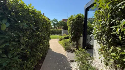 Piso en alquiler en Calle de la Duquesa de Castrejón, 9, Colina (Distrito Ciudad Lineal. Madrid Capital) de 2.600 €<span>/mes</span>