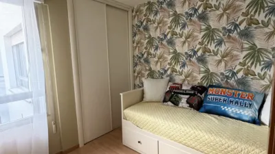Piso en alquiler en Calle de Torrecerredo, 35, Ciudad-Naranco-Vallobín (Oviedo) de 750 €<span>/mes</span>