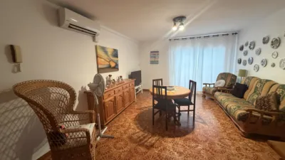 Piso en alquiler en Carrer del Baixador, 97, cerca de Carrer d' Emigdi Rodríguez Pita, Platja de Segur de Calafell (Calafell) de 725 €<span>/mes</span>