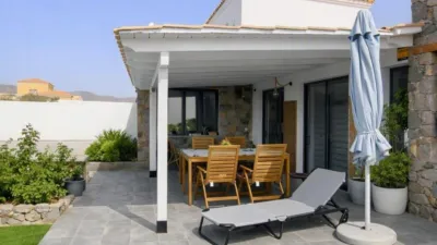 Single-family chalet on Calle San Francisco Javier, 38 photo 2