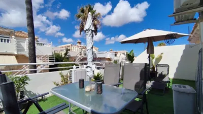 Semi-detached house on Carrer del Moncayo, 94 photo 34