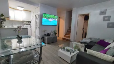 Semi-detached house on Carrer del Moncayo, 94 photo 5