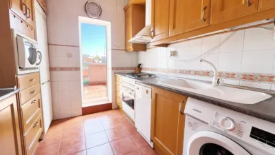 Penthouse at 8 Miguel Servet Street photo 22