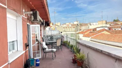 Penthouse at 8 Miguel Servet Street photo 24