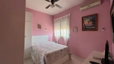 Penthouse at 8 Miguel Servet Street photo 8