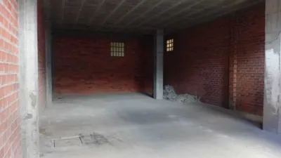 Local comercial en alquiler en Calle Pintor Sotomaior, 4 - Más