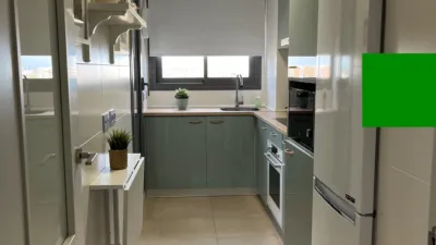 Piso en alquiler en Avenida de Manuel Clavero Arévalo, 1, Entrenúcleos (Dos Hermanas) de 950 €<span>/mes</span>