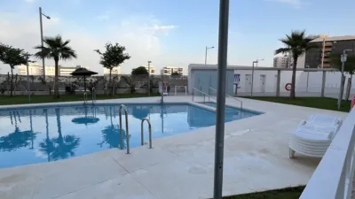 Piso en alquiler en Avenida de Manuel Clavero Arévalo, 1, Entrenúcleos (Dos Hermanas) de 950 €<span>/mes</span>
