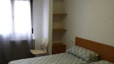 Piso en alquiler en Calle del Barrio Verde, 6, Cella de 890 €<span>/mes</span>