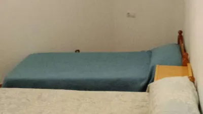 Piso en alquiler en Calle del Barrio Verde, 6, Cella de 890 €<span>/mes</span>