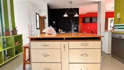 Semi-detached house on Calle Rafael Alberti, 6 photo 5