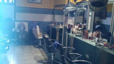 Local comercial en venta en Calle del Campo de Cartas, 5 - Más