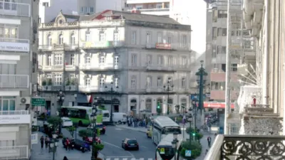 Dúplex en alquiler en Calle de Colón, Centro-Areal (Distrito Casco Urbano. Vigo) de 1.150 €<span>/mes</span>