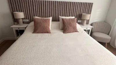 Piso en alquiler en Calle Juan Salas Terrón, 7, Avenida de Elvas-Campus (Badajoz Capital) de 1.200 €<span>/mes</span>