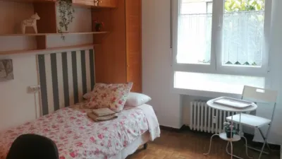 Habitación en alquiler en Calle del Arquitecto Reguera, 7, Centro (Oviedo) de 295 €<span>/mes</span>